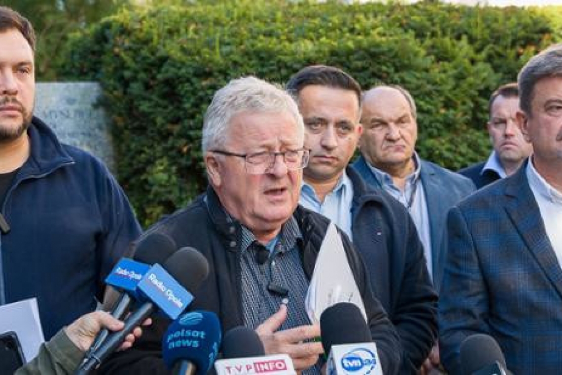Koordynacja pomocy oraz szacowanie szkód – o działaniach MRiRW podczas spotkania w Łosiowie